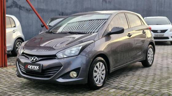 HYUNDAI HB20 1.6 COMFORT PLUS 16V FLEX 4P MANUAL HYUNDAI HB20 1.6 COMFORT PLUS 16V FLEX 4P MANUAL